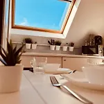 Cosy Boat